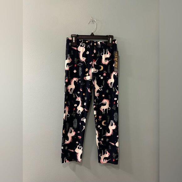 NWT … NEW MIX “One Size” Unicorn Print Capri Leggings - Picture 5 of 8